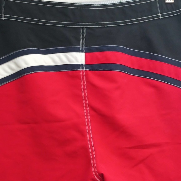 Tommy Hilfiger Swim Trunks Mens Medium Red White Black Elastic Waist Lined - Picture 7 of 8